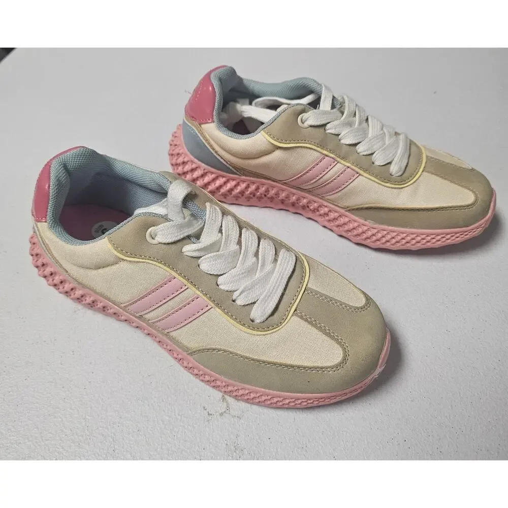 NWOB Girls Lace up Sneakers Size EU37 US 5- 5.5